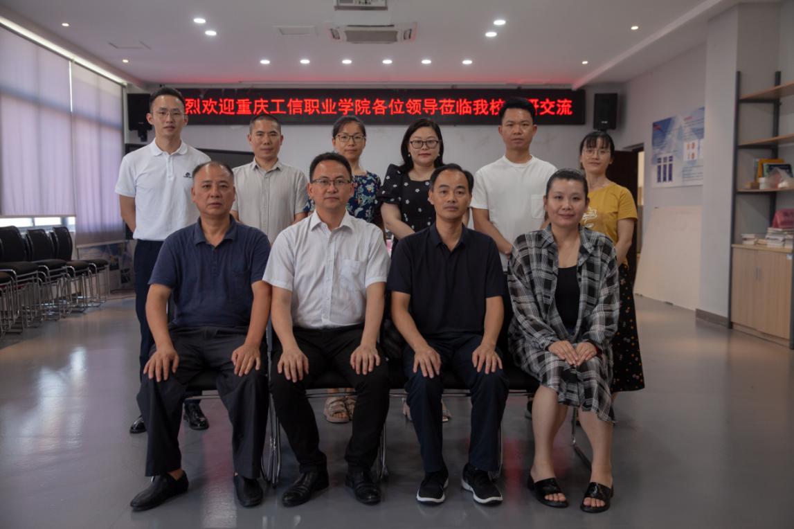 15A12 15A12